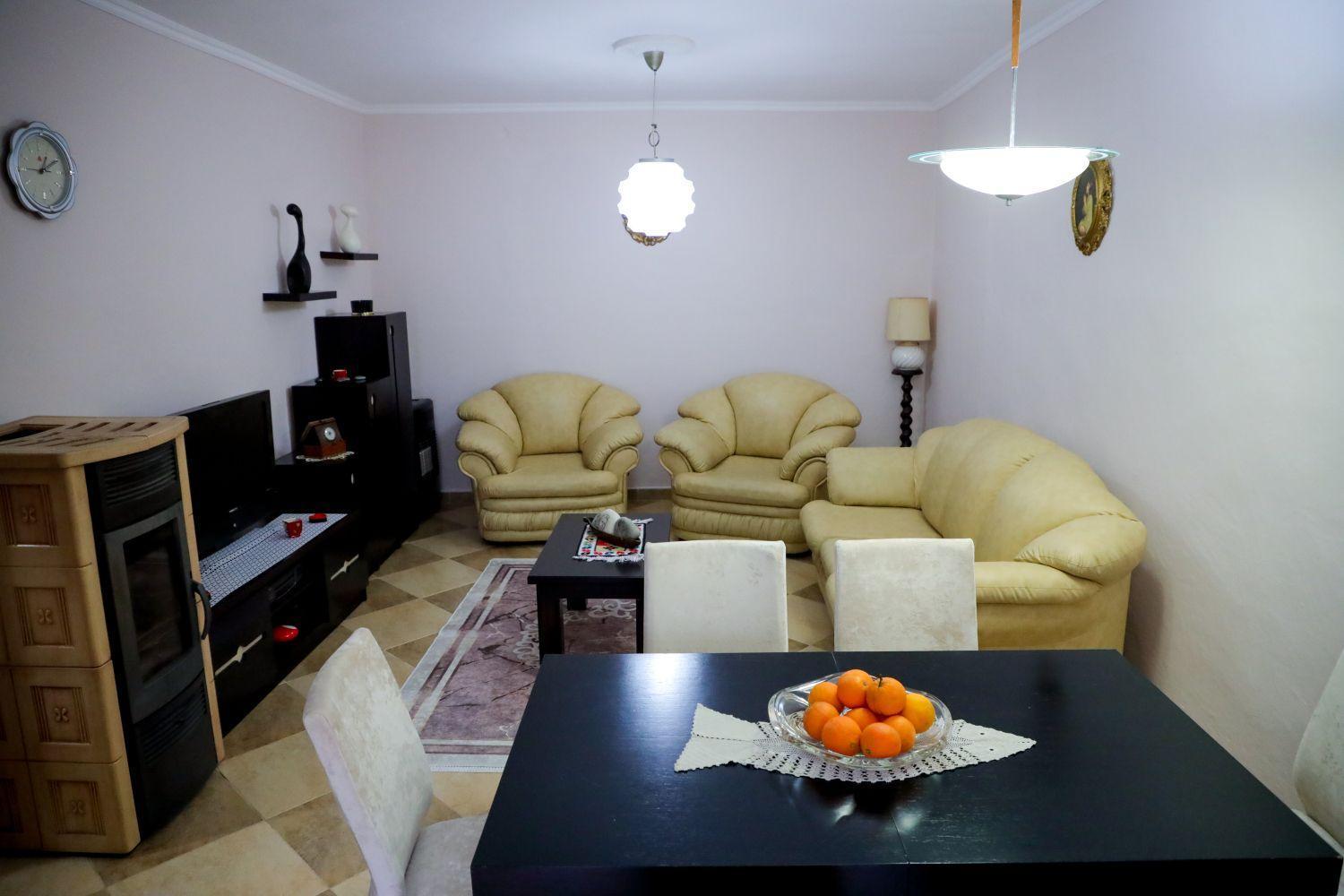 Vila Taga Guesthouse Круя Экстерьер фото